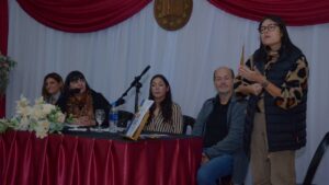 Presentaron el primer glosario argentino de lengua de señas regionales