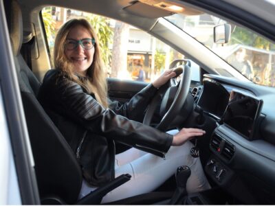 La emoción de un sueño cumplido: Gabriela Kuz recibió las llaves del 0KM del Bono San Antonio