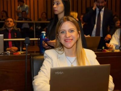 Rosi Kurtz reclamó extender las sesiones legislativas y cuestionó la falta de voluntad política